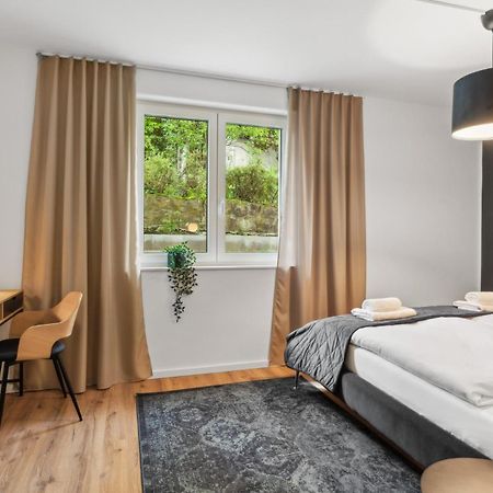 Deluxe Apartment In Bielefeld City Mit Parkplatz Und Terrasse Exteriör bild